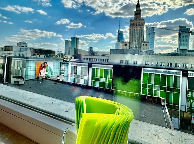 Super Gold Centrum 2x Metro Wifi 600 Mb/s Netflix Hbo Appletv Apartment