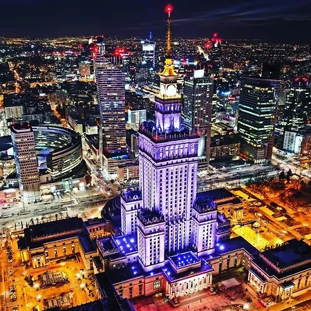 Super Gold Centrum 2x Metro Wifi 600 Mb/s Netflix Hbo Appletv Apartamento